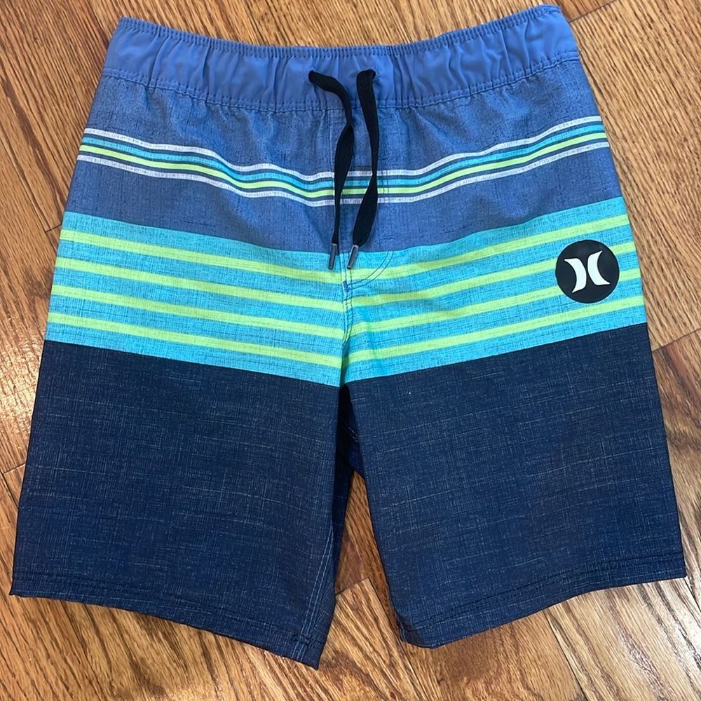 Boy’s Hurley Swim Trunk/Board Shorts. Size 5/6. Excellent to Like New Condition. - Picture 3 of 9